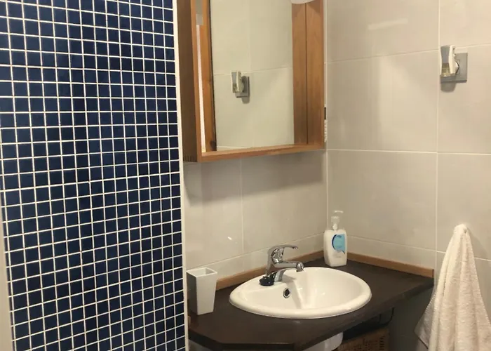 En Potes Con Vistas A Picos De Europa * Mieses